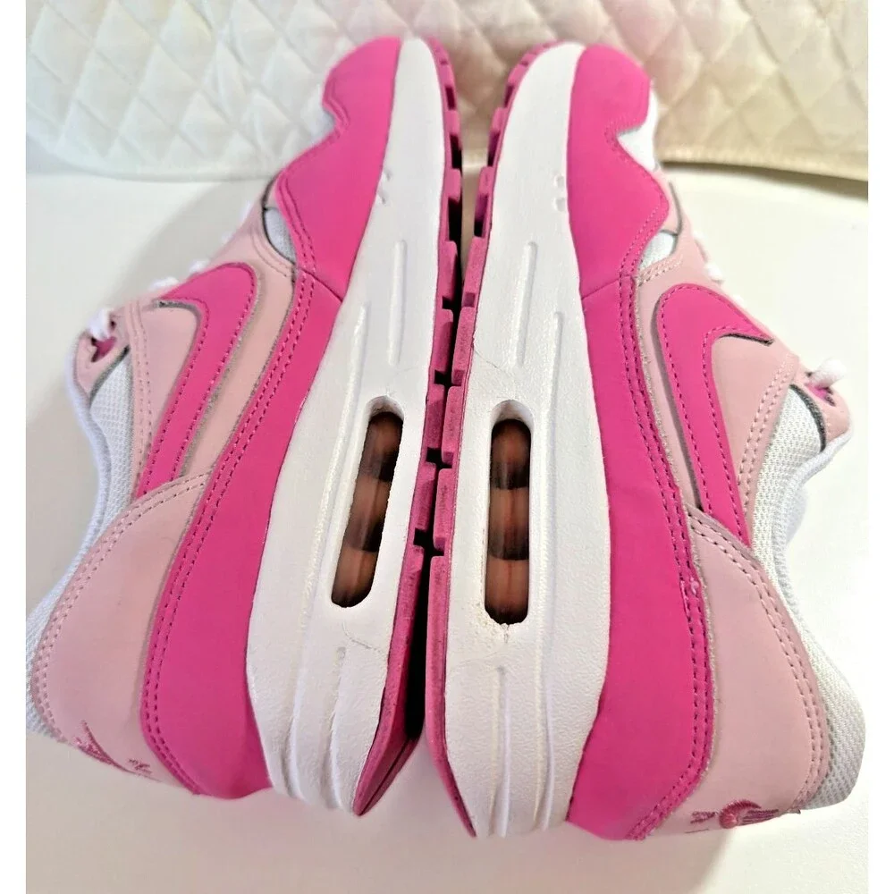 NIKE Kids Air Max 1 Sneaker Shoes White Pink FZ3559-100 Size 6.5Y / Big Kids